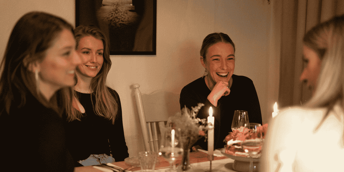 Deep Dinner met 6 onbekende vrouwen